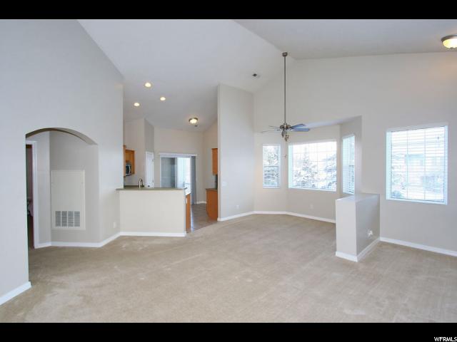 59 E Courtyard Ln S, Centerville, UT 84014 — photo 4