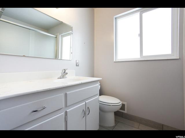 479 E 1000 N, Bountiful, UT 84010 — photo 12