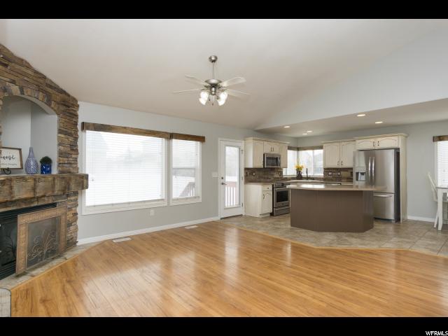 2012 N 2645 W, Clinton, UT 84015 — photo 6