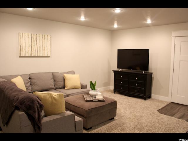 283 W 20 N, Hyrum, UT 84319 — photo 9