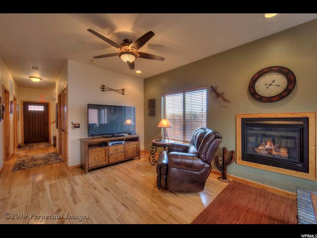 615 S 400 E, Moab, UT 84532 — photo 8