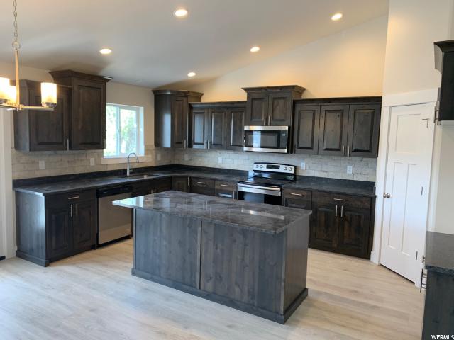 305 E Kingston Dr, South Weber, UT 84405 — photo 6