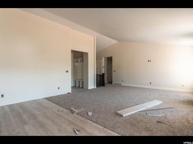 305 E Kingston Dr, South Weber, UT 84405 — photo 4