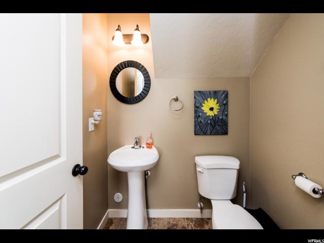 136 E 450 N, Providence, UT 84332 — photo 6