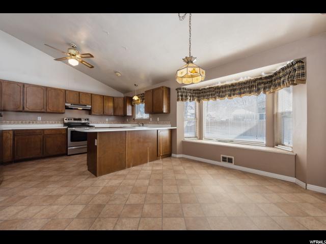 7629 S 835 E, Midvale, UT 84047 — photo 2