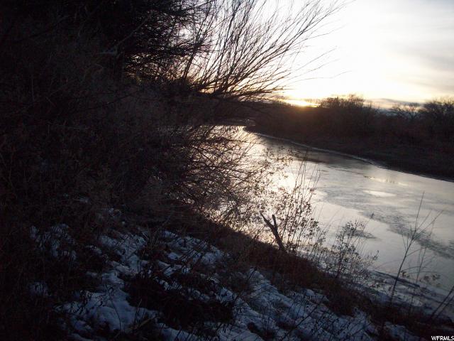 1568 E 5th St S, Green River, UT 84525 — photo 2
