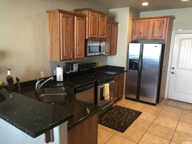 319 E Nechatel Dr S, Draper, UT 84020 — photo 4