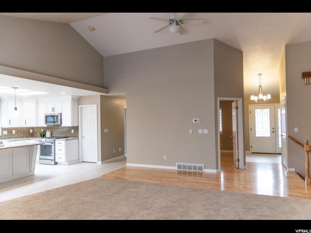 10682 390 E, Sandy, UT 84070 — photo 7