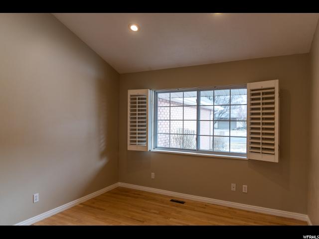 10682 390 E, Sandy, UT 84070 — photo 9
