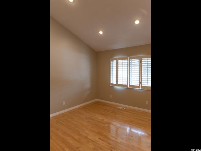 10682 390 E, Sandy, UT 84070 — photo 8