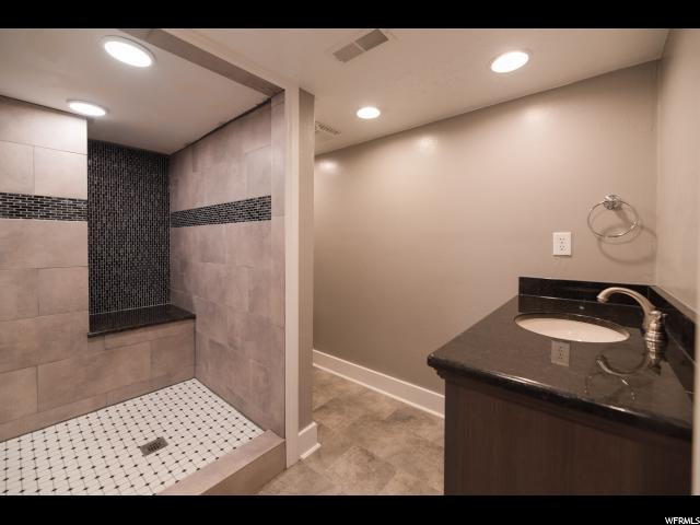 950 Binford, Ogden, UT 84403 — photo 6