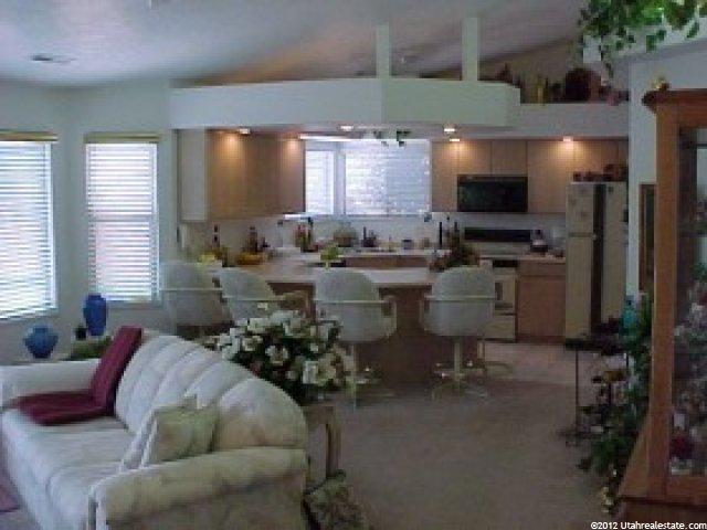 1702 E 2410 S, St. George, UT 84790 — photo 2