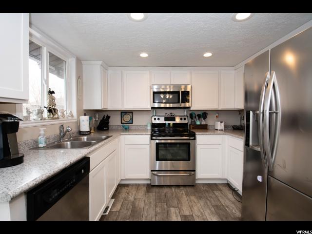 211 E Phillips S, Layton, UT 84041 — photo 5