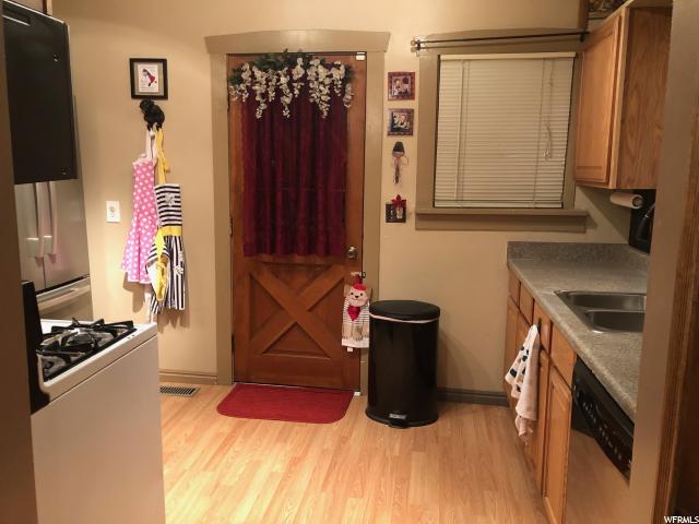 990 E 1150 S, Clearfield, UT 84015 — photo 4