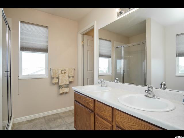 2687 W 2100 N, Clinton, UT 84015 — photo 12