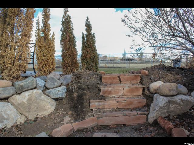 2402 N 75 E, Layton, UT 84041 — photo 3