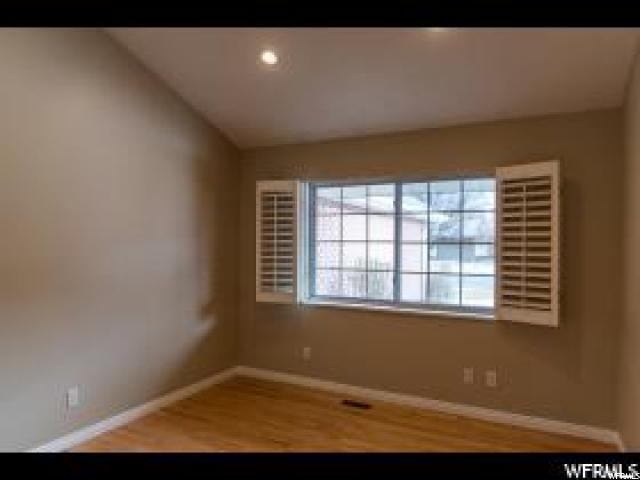10682 S 390 E, Sandy, UT 84070 — photo 9