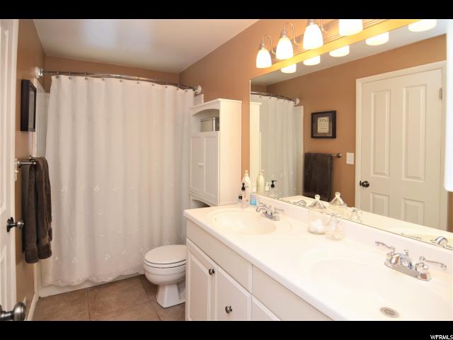 954 E 100 S, Layton, UT 84041 — photo 10