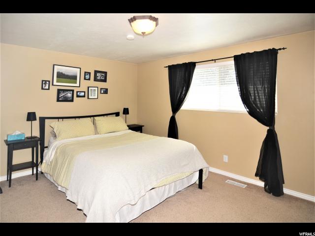 954 E 100 S, Layton, UT 84041 — photo 8
