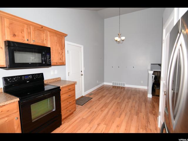 286 W 350 S, Hyde Park, UT 84318 — photo 6