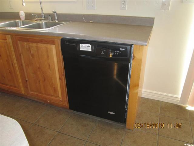 635 E 650 N, Vernal, UT 84078 — photo 4