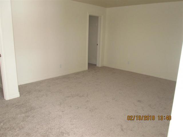 635 E 650 N, Vernal, UT 84078 — photo 8