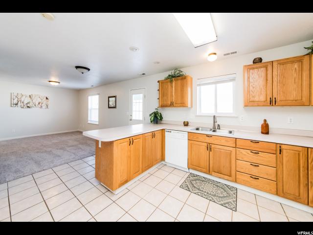 1359 N Spring Ln, Logan, UT 84341 — photo 4