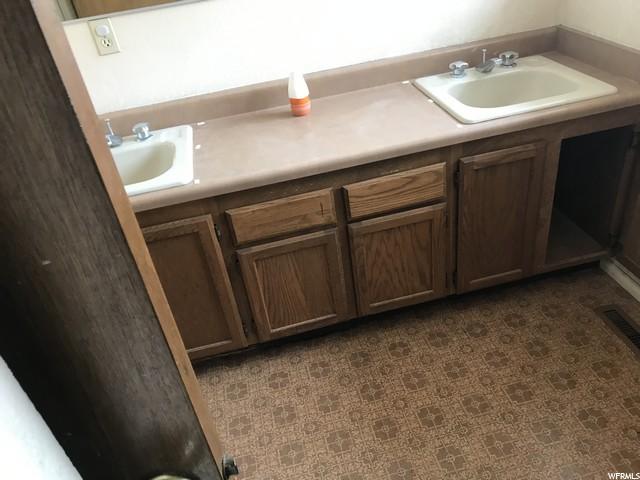 175 Maple St, Helper, UT 84526 — photo 12