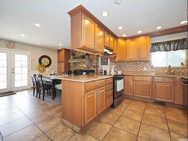 1733 E 8080 S, Sandy, UT 84093 — photo 12
