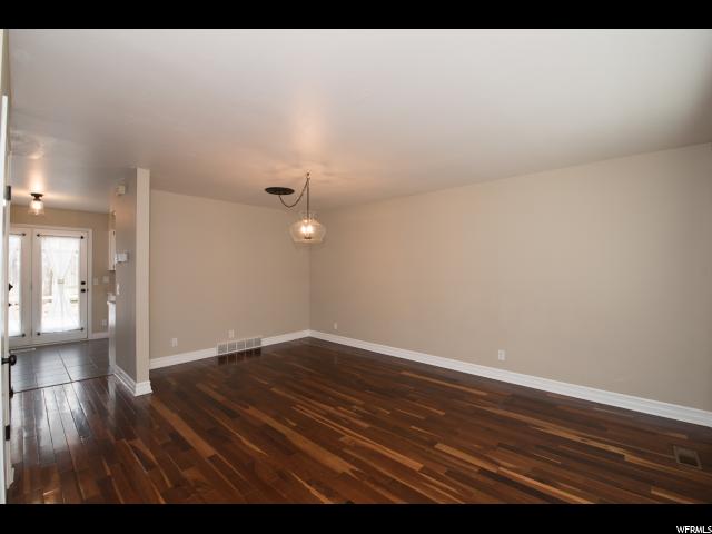 1245 E Spring Ridge Dr, Sandy, UT 84094 — photo 3
