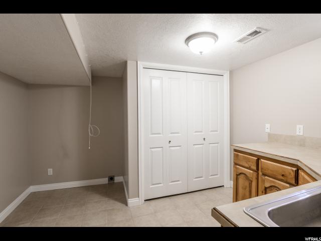 2868 N 1025 E, North Ogden, UT 84414 — photo 3