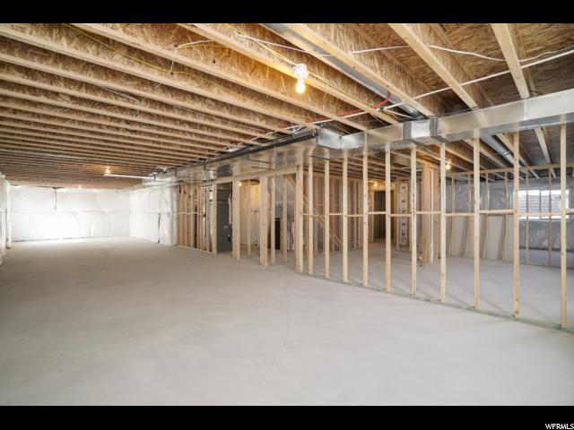 1383 N 200 E, Harrisville, UT 84404 — photo 6