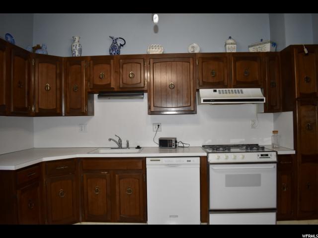422 E 16 St S, Ogden, UT 84405 — photo 8