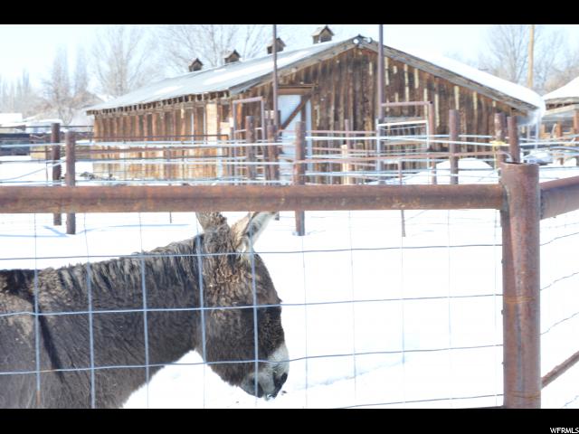 2750 S 2000 E, Vernal, UT 84078 — photo 5