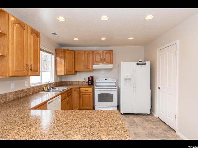 1053 Sara Ln, Ogden, UT 84404 — photo 5