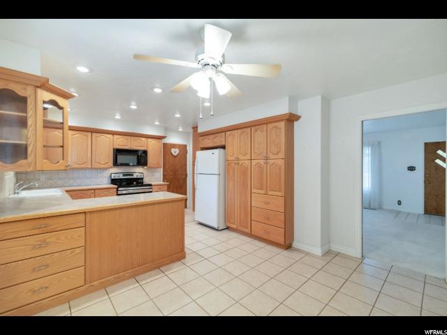 843 E 300 S, Bountiful, UT 84010 — photo 8