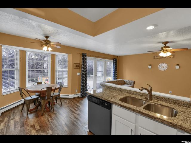 298 W 650 N, Bountiful, UT 84010 — photo 11