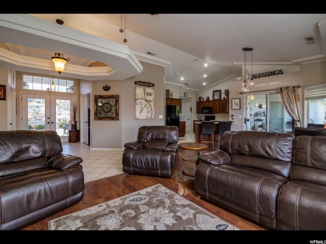 250 N Par Cir E, Washington, UT 84780 — photo 11