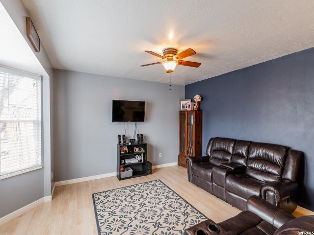 214 W Meadow View Dr, Ogden, UT 84404 — photo 3
