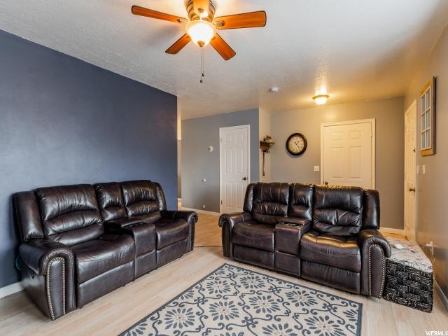 214 W Meadow View Dr, Ogden, UT 84404 — photo 4