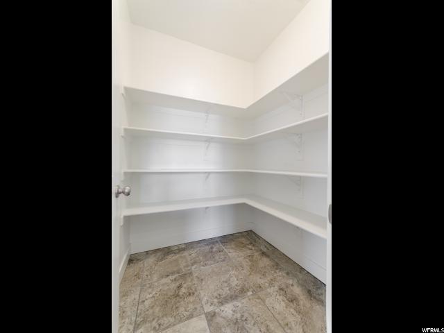 808 W 1100 S, Logan, UT 84321 — photo 9