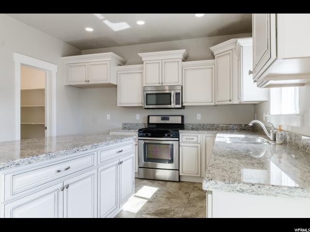 808 W 1100 S, Logan, UT 84321 — photo 7