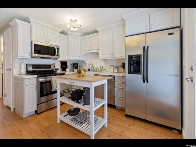 582 W 1950 N, Centerville, UT 84014 — photo 8