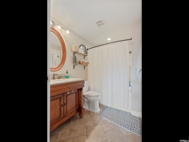 582 W 1950 N, Centerville, UT 84014 — photo 12