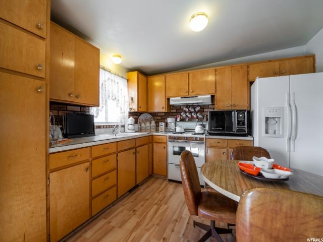 230 E Diamond St, Layton, UT 84041 — photo 7