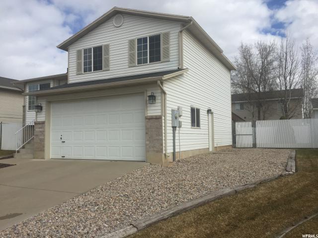 594 N 1300 W, Clinton, UT 84015 — photo 2
