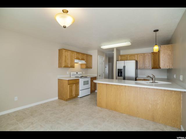 47 W 1850 N, Layton, UT 84041 — photo 7