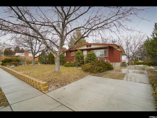 1076 N 3000 W, Clinton, UT 84015 — photo 2