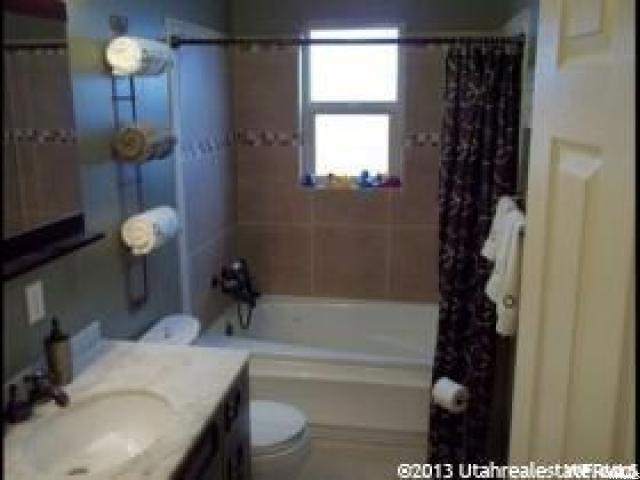 265 N 400 St E, Centerville, UT 84014 — photo 6