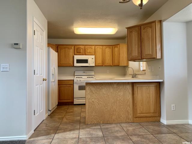948 W 1470 N, Clinton, UT 84015 — photo 8
